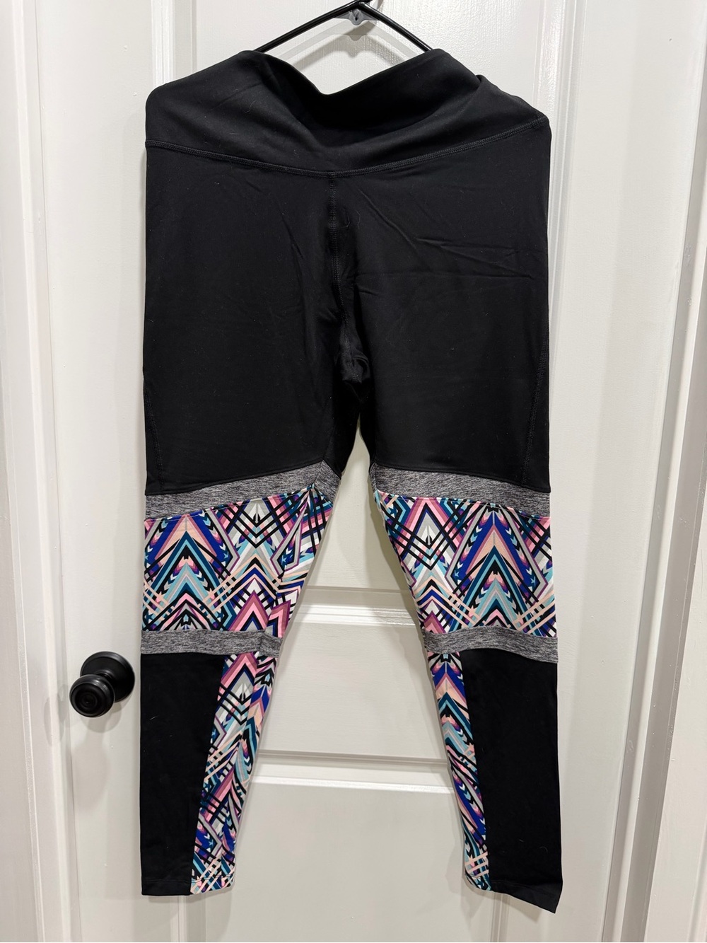 PINK Color Block Leggings